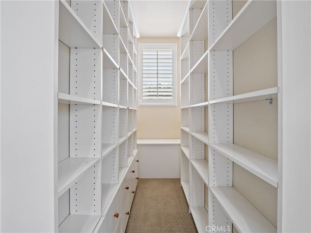 25679 Smoketree, Valencia, CA 91381