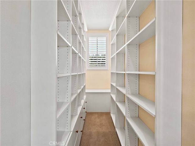 25679 Smoketree, Valencia, CA 91381