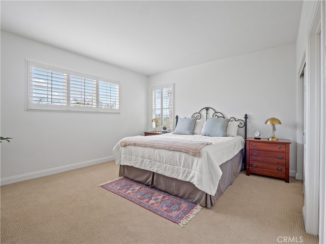 25679 Smoketree, Valencia, CA 91381