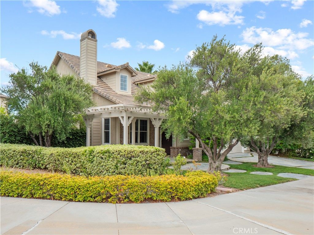 Image 46 of property listing at 25679 Smoketree, Valencia, CA 91381