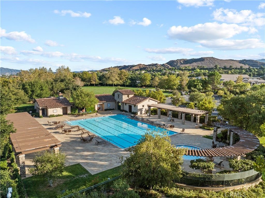 Image 57 of property listing at 25679 Smoketree, Valencia, CA 91381