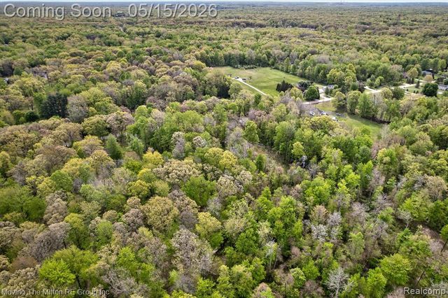 000 Bohn Road, Belleville, MI 48111