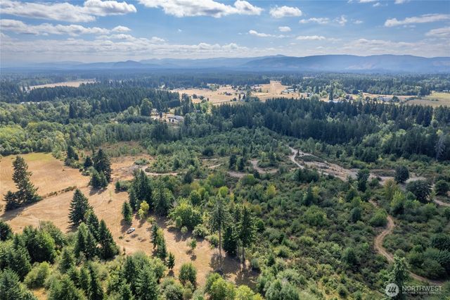 13945 Morris Road SE, Yelm, WA 98597