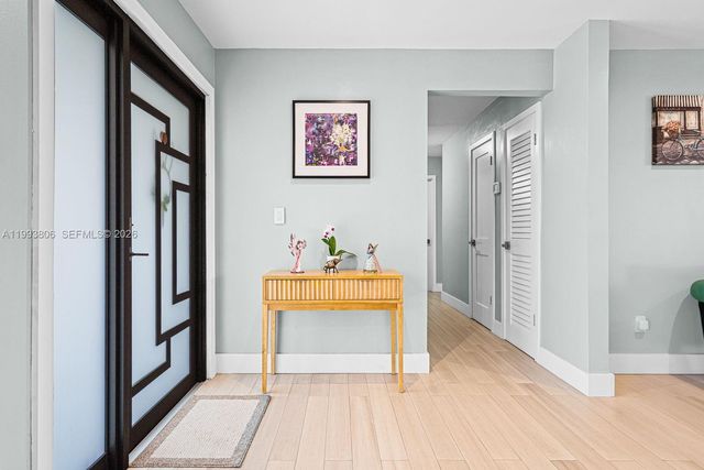 9420 SW 192nd Dr, Cutler Bay, FL 33157