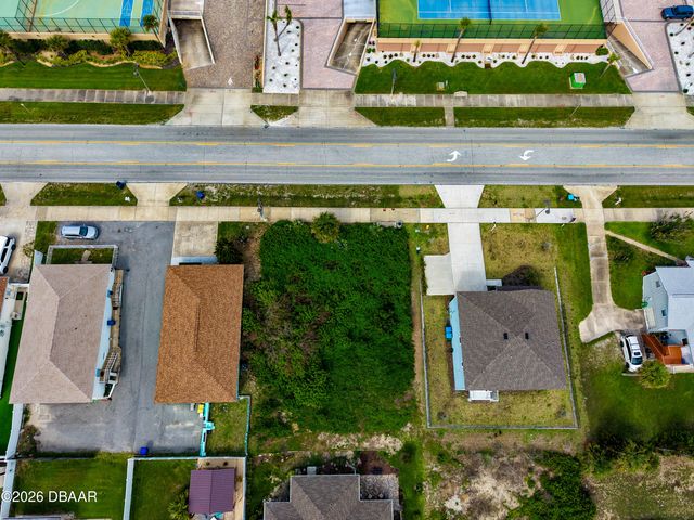 3826 S Atlantic Avenue, Daytona Beach Shores, FL 32118