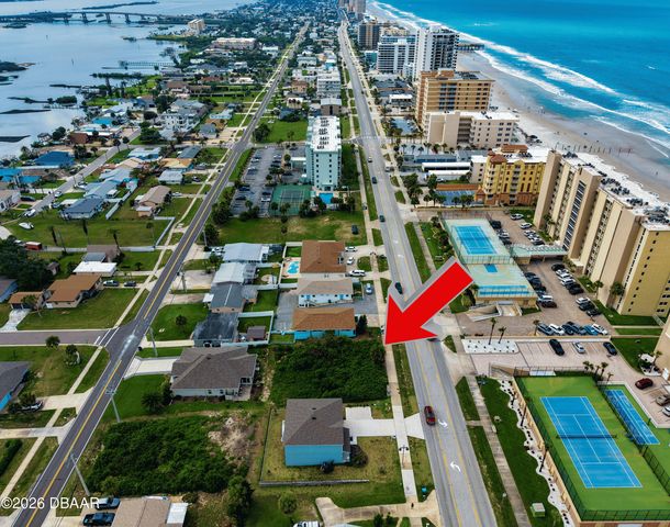3826 S Atlantic Avenue, Daytona Beach Shores, FL 32118