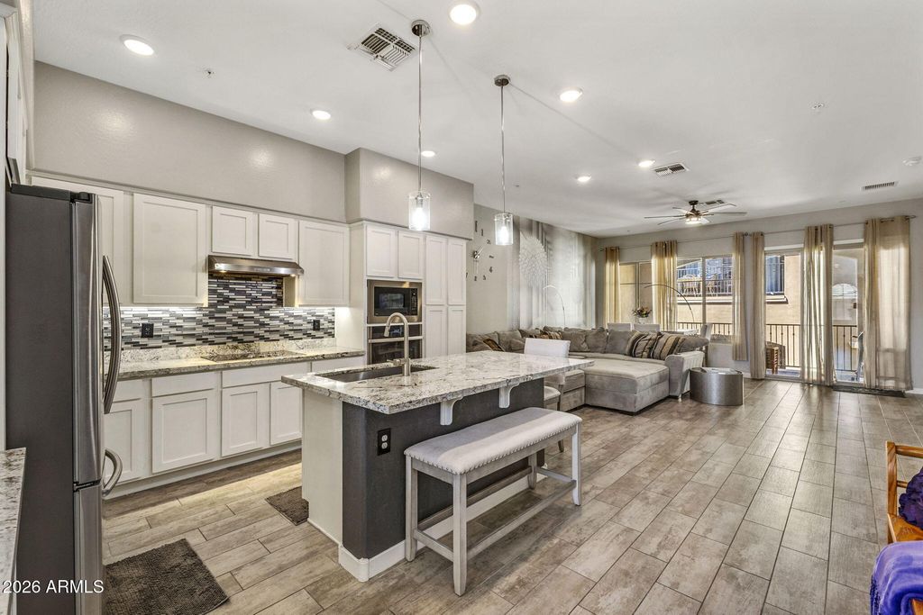 15550 S 5TH Avenue 236, Phoenix, AZ 85045 — photo 3