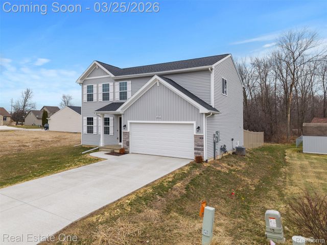 2273 Apple Tree Drive, Burton, MI 48519