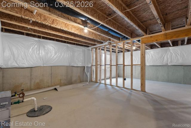 2273 Apple Tree Drive, Burton, MI 48519