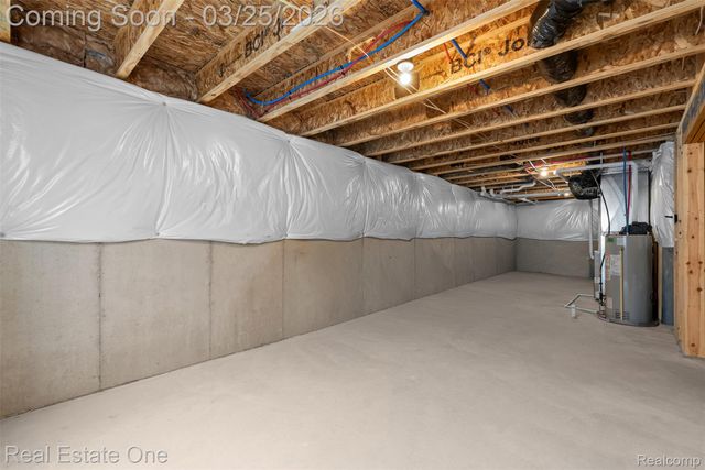 2273 Apple Tree Drive, Burton, MI 48519