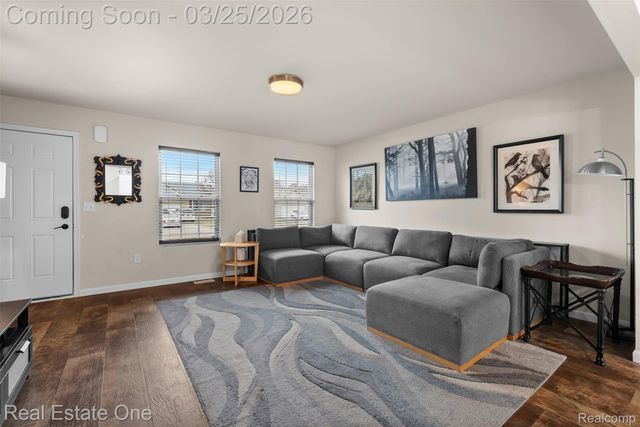 2273 Apple Tree Drive, Burton, MI 48519