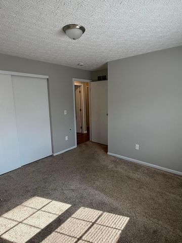 7891 Thornfield Lane, 48, Columbus, OH 43235