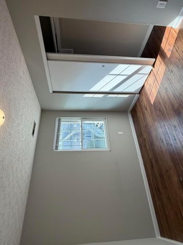 7891 Thornfield Lane, 48, Columbus, OH 43235