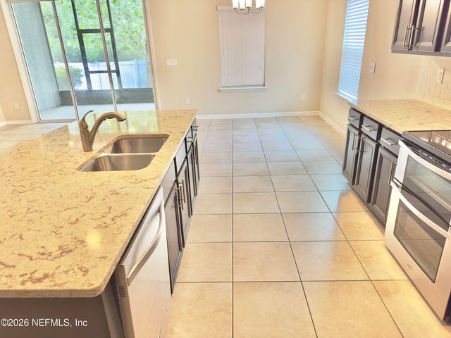 2428 RAPTOR Road, Fleming Island, FL 32003