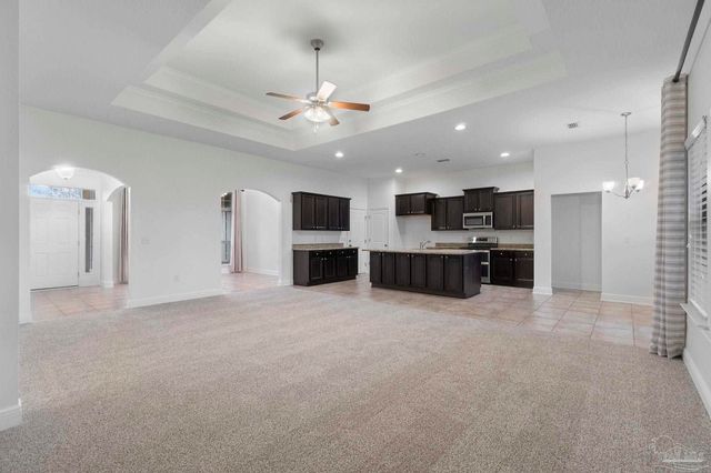 4178 Dundee Crossing Dr, Pace, FL 32571