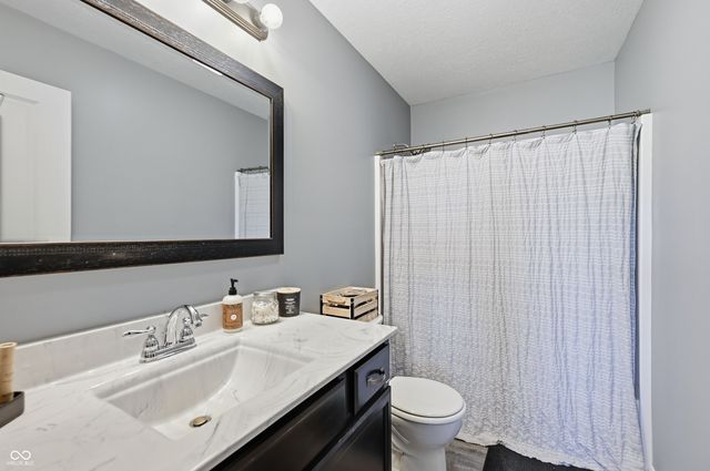 85 Patriots Landing, Fillmore, IN 46128