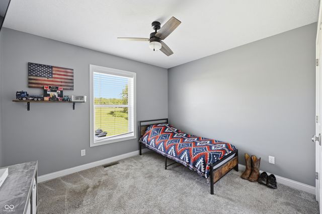 85 Patriots Landing, Fillmore, IN 46128