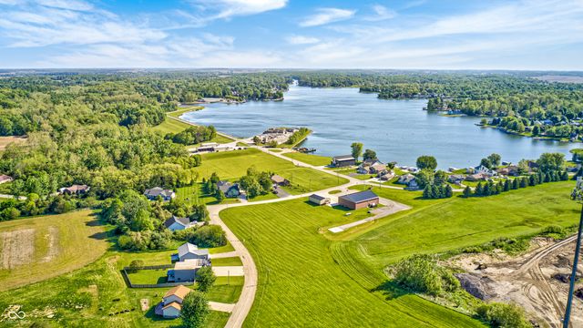 85 Patriots Landing, Fillmore, IN 46128