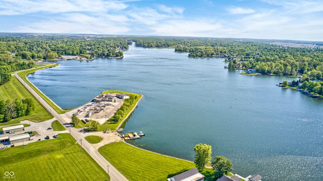 85 Patriots Landing, Fillmore, IN 46128