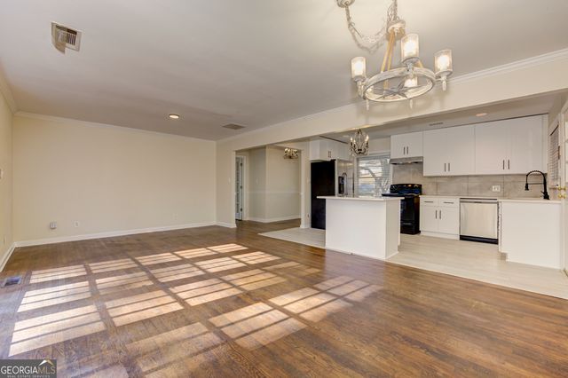 465 Windsor Parkway, Sandy Springs, GA 30342