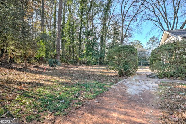 465 Windsor Parkway, Sandy Springs, GA 30342