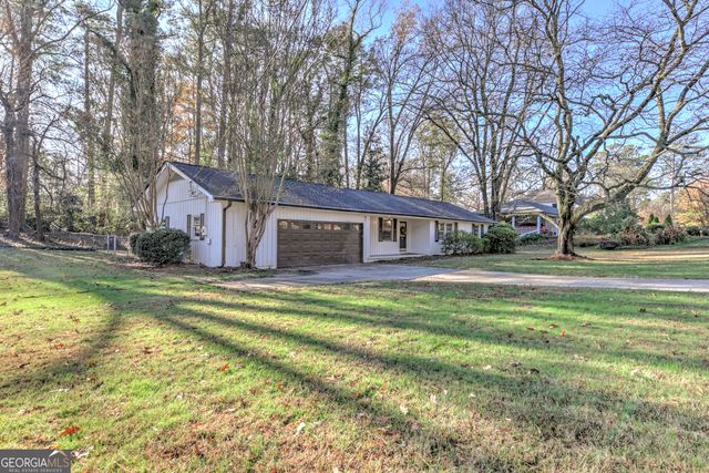 465 Windsor Parkway, Sandy Springs, GA 30342