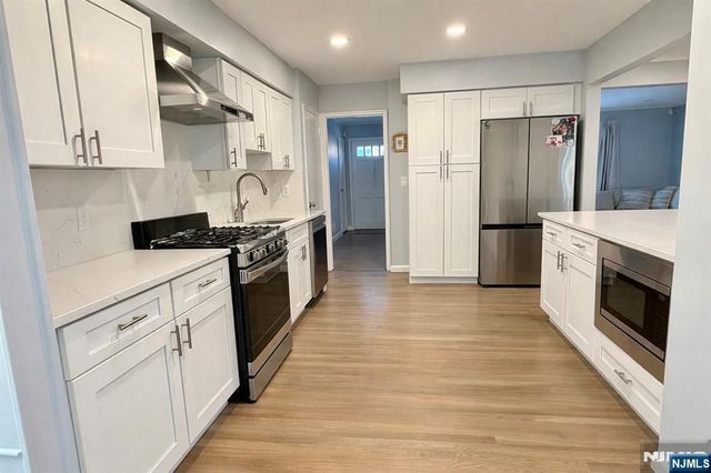 362 Shea Drive, New Milford, NJ 07646