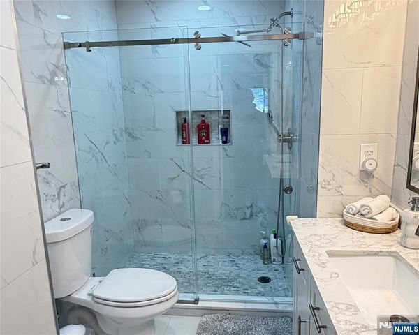 362 Shea Drive, New Milford, NJ 07646