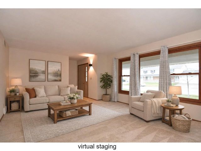 803 Centennial Parkway, Waunakee, WI 53597