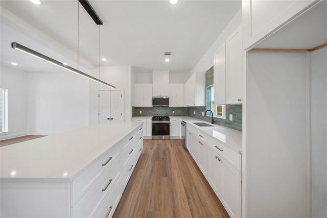 3219 Fontinot Street, Houston, TX 77026