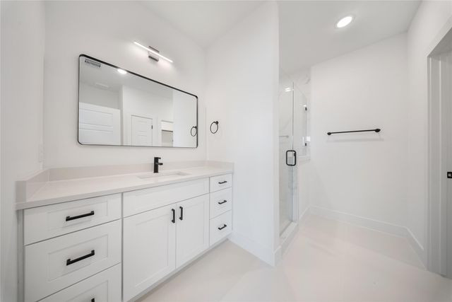 3219 Fontinot Street, Houston, TX 77026