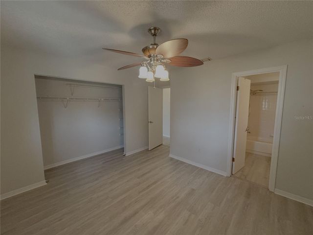 6366 SW 115TH STREET ROAD, Ocala, FL 34476