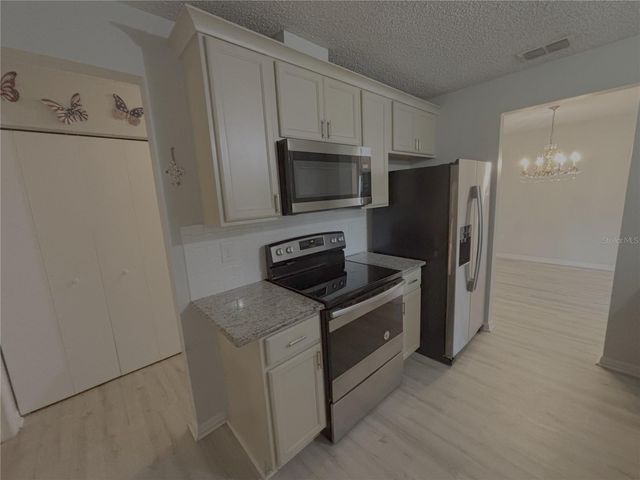 6366 SW 115TH STREET ROAD, Ocala, FL 34476