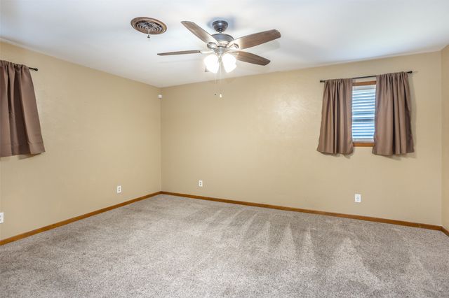 6989 W FM 922, Era, TX 76238