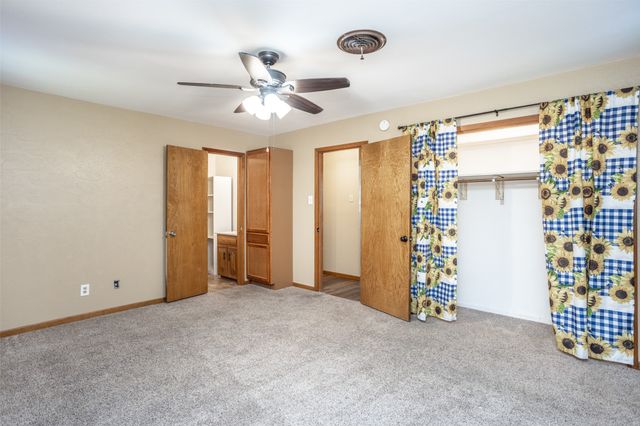 6989 W FM 922, Era, TX 76238