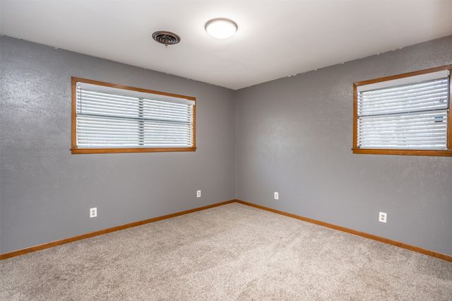 6989 W FM 922, Era, TX 76238