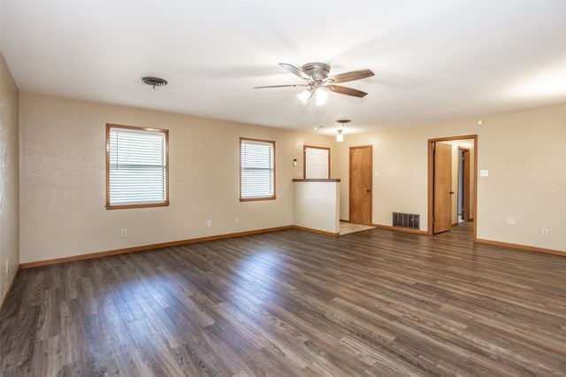 6989 W FM 922, Era, TX 76238