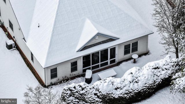 3 VINSON DR, Flemington, NJ 08822