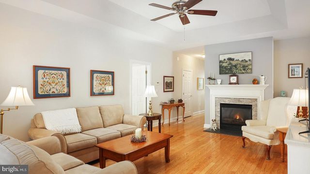 3 VINSON DR, Flemington, NJ 08822