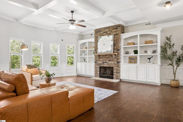 239 Ivy Woods Court, Fountain Inn, SC 29644
