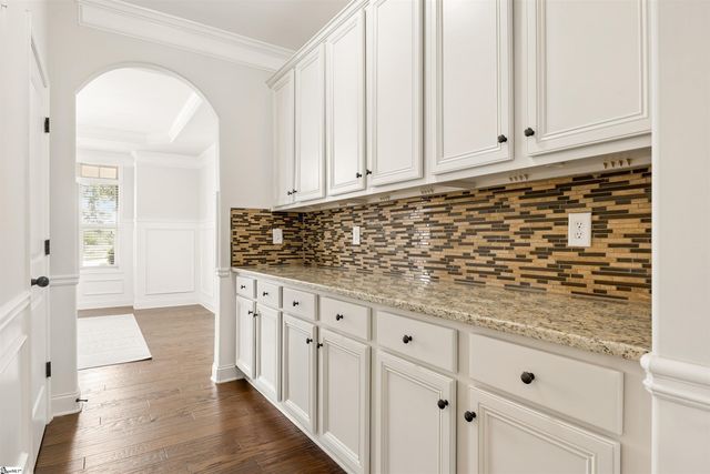 239 Ivy Woods Court, Fountain Inn, SC 29644