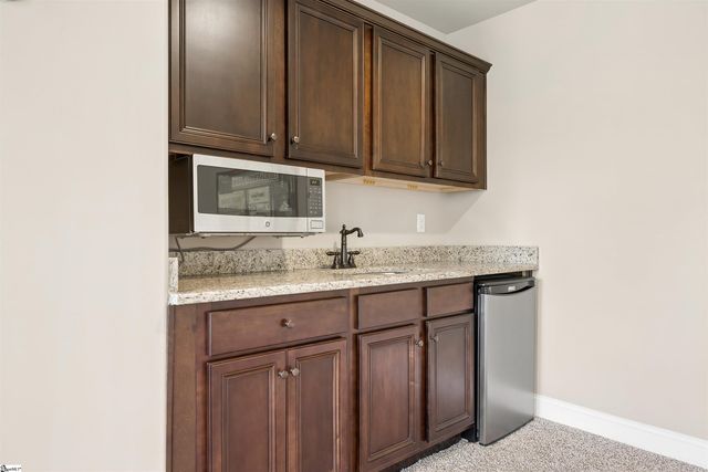 239 Ivy Woods Court, Fountain Inn, SC 29644