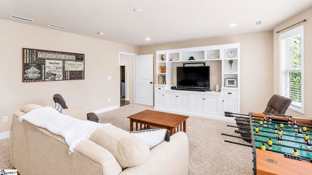 239 Ivy Woods Court, Fountain Inn, SC 29644