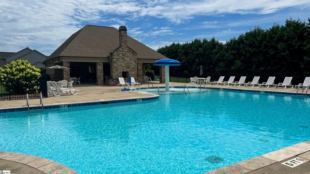 239 Ivy Woods Court, Fountain Inn, SC 29644