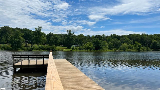 239 Ivy Woods Court, Fountain Inn, SC 29644