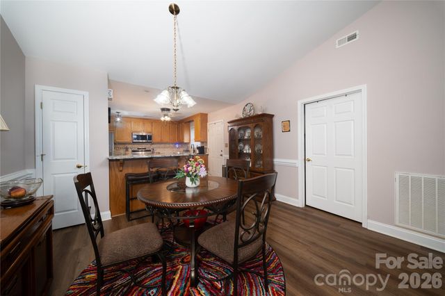 5005 Roseboro Court C, Lowell, NC 28098