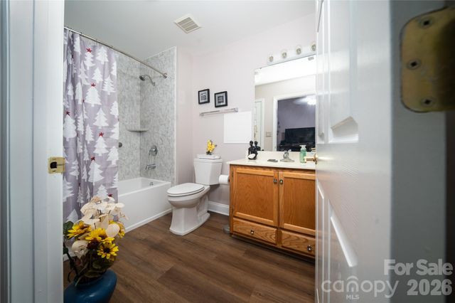 5005 Roseboro Court C, Lowell, NC 28098
