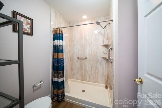 5005 Roseboro Court C, Lowell, NC 28098