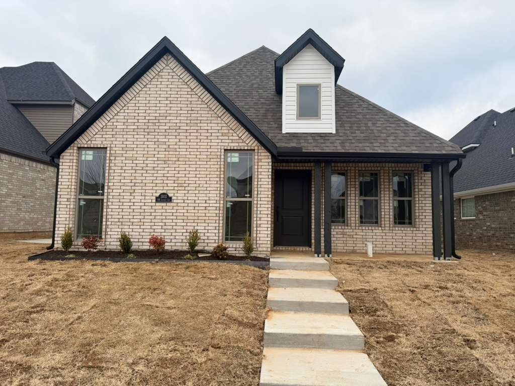 3102 SW Lovely Lane, Bentonville, AR 72713