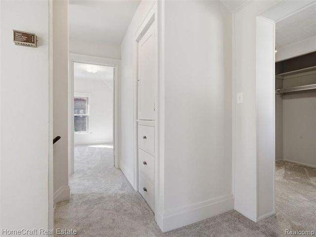 9921 Cranston Street, Livonia, MI 48150